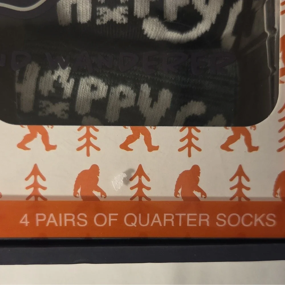 HYP Happy Camper Camping Novelty Quarter Socks 4 Pairs Mens M Multicolor